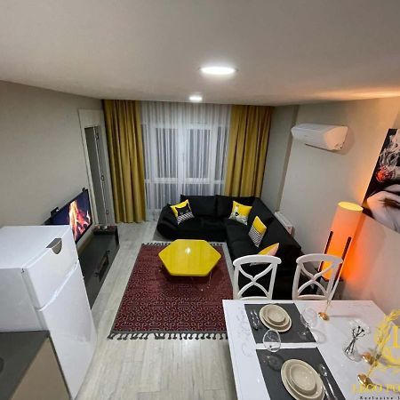 Close Airport,Mall Of Antalya Shopping Center,Tram Station Esterno foto