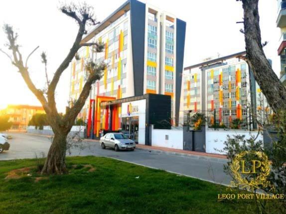 Close Airport,Mall Of Antalya Shopping Center,Tram Station Esterno foto