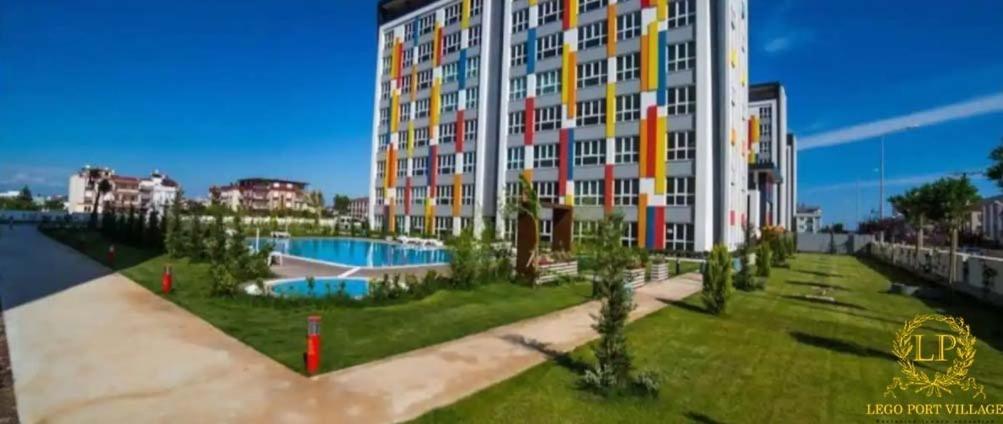 Close Airport,Mall Of Antalya Shopping Center,Tram Station Esterno foto